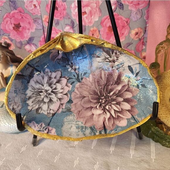 DECOUPAGE CLAM SHELL DECOUPAGE FLOWERS TRINKET DISH - Picture 1 of 7